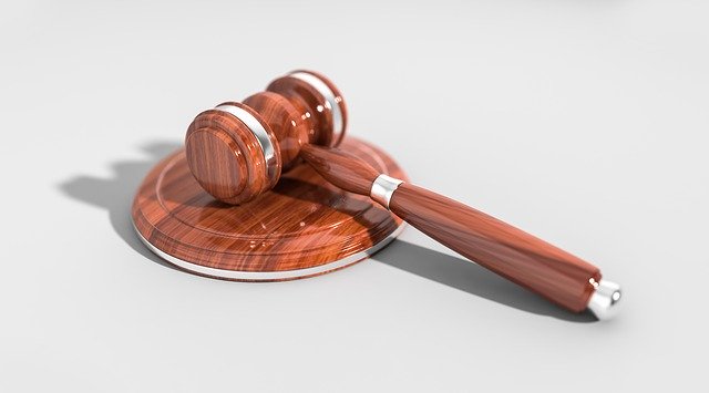 Droits des usagers (et/ou services des plaintes)